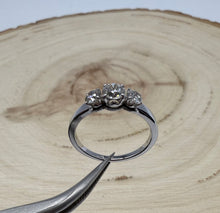 Load image into Gallery viewer, 14 ct. white gold ring with 0,77 ct. natural diamonds