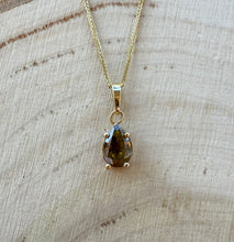 Load image into Gallery viewer, Necklace in 14 ct. gold with a 2,20 ct. diamond pendant.