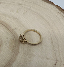 Load image into Gallery viewer, Diamond ring in 14 ct. yellow gold with 0,89 tcw. diamonds