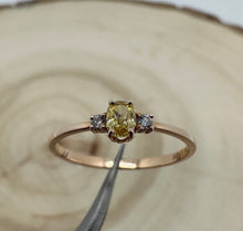 Load image into Gallery viewer, 14 ct. rose gold ring with 0,26 tcw. diamonds.