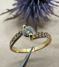 Load image into Gallery viewer, Ring in 14 ct. yellow gold with 0,37 tcw. diamonds