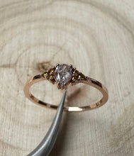 Load image into Gallery viewer, 14 ct. rose gold ring with 0,25 tcw. diamonds