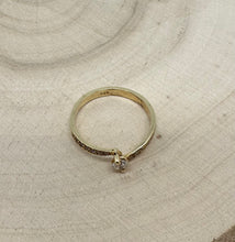 Load image into Gallery viewer, Ring in 14 ct. yellow gold with 0,37 tcw. diamonds