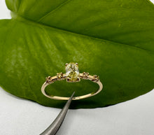 Load image into Gallery viewer, Ring in 14 ct. gold with 0,39 tcw. diamonds.