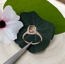 Load image into Gallery viewer, Gold ring in 14 ct. gold with 1,48 tcw. diamonds.