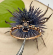 Load image into Gallery viewer, 14 ct. rose gold ring with 0,33 tcw. diamonds