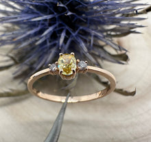 Load image into Gallery viewer, 14 ct. rose gold ring with 0,26 tcw. diamonds.