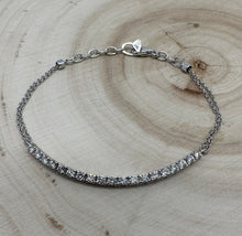 Load image into Gallery viewer, Bracelet in 14 ct. white gold with 0,89 ct. natural diamonds