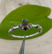 Load image into Gallery viewer, 14 ct. white gold ring with 0,31 tcw. diamonds