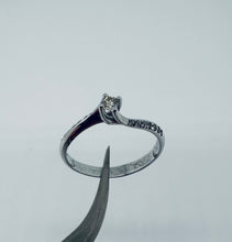 Load image into Gallery viewer, 14 ct. white gold ring with 0,27 tcw. diamonds
