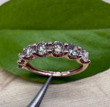 Load image into Gallery viewer, Diamond ring in 14 ct. rose gold with 1,39 tcw. natural diamonds
