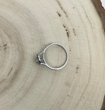 Load image into Gallery viewer, Halo ring in 14 ct. white gold with 0,48 tcw. diamonds