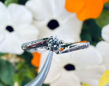 Load image into Gallery viewer, 14 ct. white gold ring with 0,27 tcw. diamonds