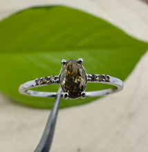 Load image into Gallery viewer, 14 ct. white gold ring with 0,35 tcw. diamonds