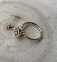 Load image into Gallery viewer, Halo ring in 14 ct. gold with 0,69 tcw. natural diamonds