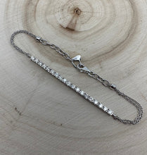 Load image into Gallery viewer, Bracelet in 14 ct. white gold with 0,89 ct. natural diamonds