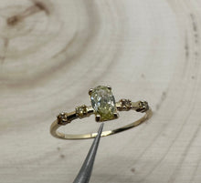 Load image into Gallery viewer, Ring in 14 ct. gold with 0,39 tcw. diamonds.