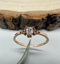 Load image into Gallery viewer, 14 ct. rose gold ring with 0,25 tcw. diamonds