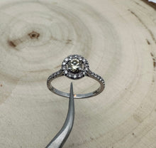 Load image into Gallery viewer, Halo ring in 14 ct. white gold with 0,48 tcw. diamonds