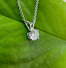 Load image into Gallery viewer, 14 ct. white gold necklace with 0,44 ct. diamond pendant