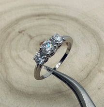 Load image into Gallery viewer, Diamondring in 14 ct. white gold with 1,13 tcw. natural diamonds