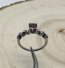 Load image into Gallery viewer, Diamond ring in 14 ct. white gold with 1,20 tcw. diamonds.