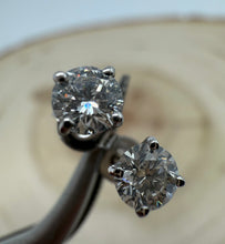 Load image into Gallery viewer, Stud earrings in 14 ct. white gold with 0,50 tcw. diamonds