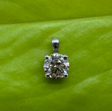 Load image into Gallery viewer, 14 ct. white gold pendant with a 0,60 ct. natural diamond