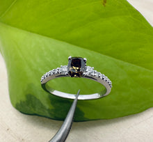 Load image into Gallery viewer, Diamondring in 14 ct. white gold with 0,83 tcw. natural diamonds