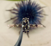 Load image into Gallery viewer, 14 ct. rose gold ring with 0,36 tcw. diamonds