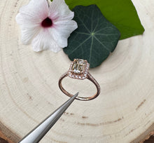 Load image into Gallery viewer, Gold ring in 14 ct. gold with 1,48 tcw. diamonds.