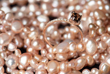 Load image into Gallery viewer, Beautiful pink gold ring with orange-brown diamond