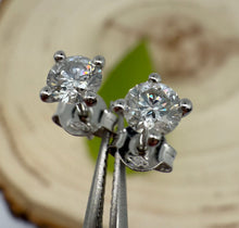 Load image into Gallery viewer, Stud earrings in 14 ct. white gold with 0,60 tcw. diamonds
