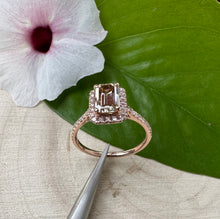 Load image into Gallery viewer, Gold ring in 14 ct. gold with 1,48 tcw. diamonds.
