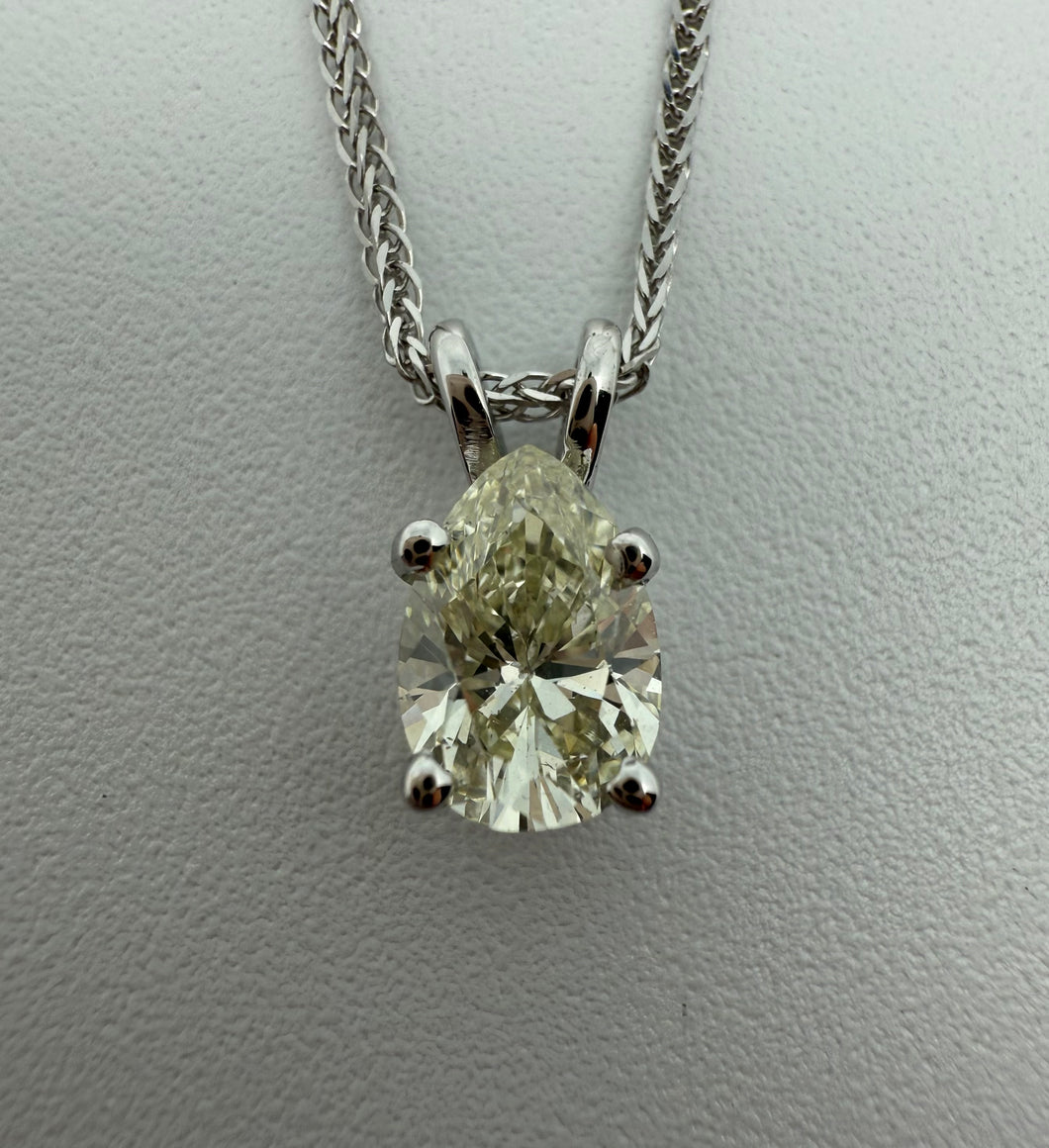 Necklace in 14 ct. white gold with a 0,82 ct. diamond pendant.