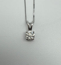 Load image into Gallery viewer, Necklace in 14 ct. white gold with 0,52 ct. diamond

