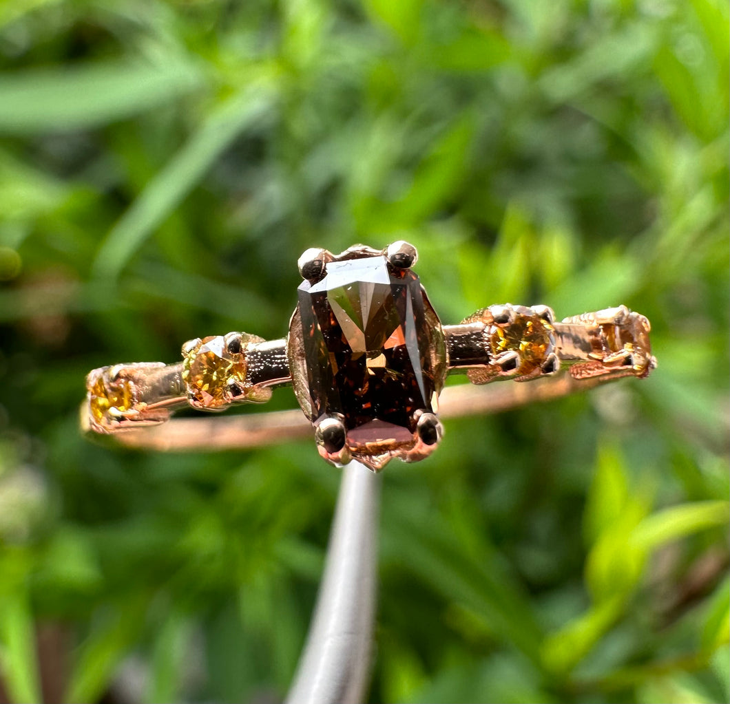 14 ct. rose gold ring with 0,33 tcw. diamonds