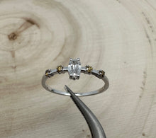 Load image into Gallery viewer, Ring in 14 ct. white gold with 0,31 tcw. diamonds
