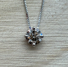 Load image into Gallery viewer, Necklace in 14 ct. white gold with a 0,55 ct. diamond
