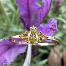 Load image into Gallery viewer, 14 ct. gold ring with 0,41 tcw. diamonds
