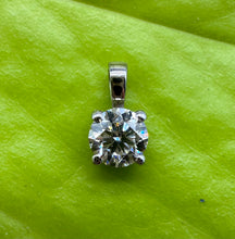 Load image into Gallery viewer, 14 ct. white gold pendant with one 0,42 ct. natural diamond
