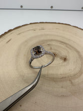 Load image into Gallery viewer, Ring in 14 ct. white gold with 1,37 tcw. diamonds.
