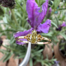 Load image into Gallery viewer, 14 ct. gold ring with 0,41 tcw. diamonds
