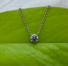 Load image into Gallery viewer, 14 ct. gold chain with 0,45 ct. natural diamond
