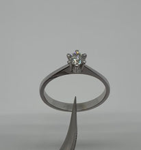 Load and play video in Gallery viewer, Ring in 14 ct. white gold with 0,25 ct. diamond

