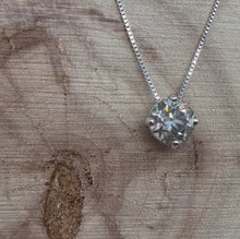 Load and play video in Gallery viewer, 14 ct. white gold necklace with 1,02 ct. diamond
