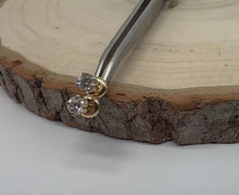 Load and play video in Gallery viewer, Set of stud earrings
