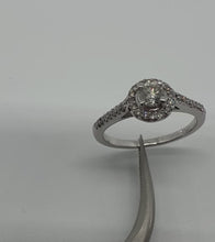 Load and play video in Gallery viewer, Halo ring in 14 ct. white gold with 0,44 tcw. diamonds
